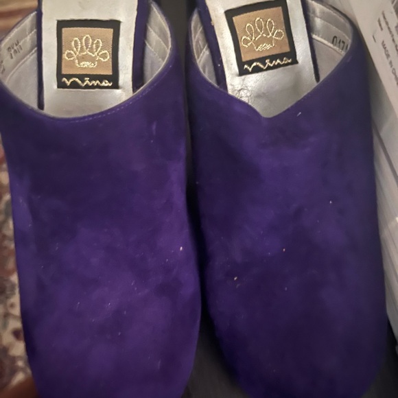 Beautiful Suede Purple Platform Mules - Picture 3 of 8